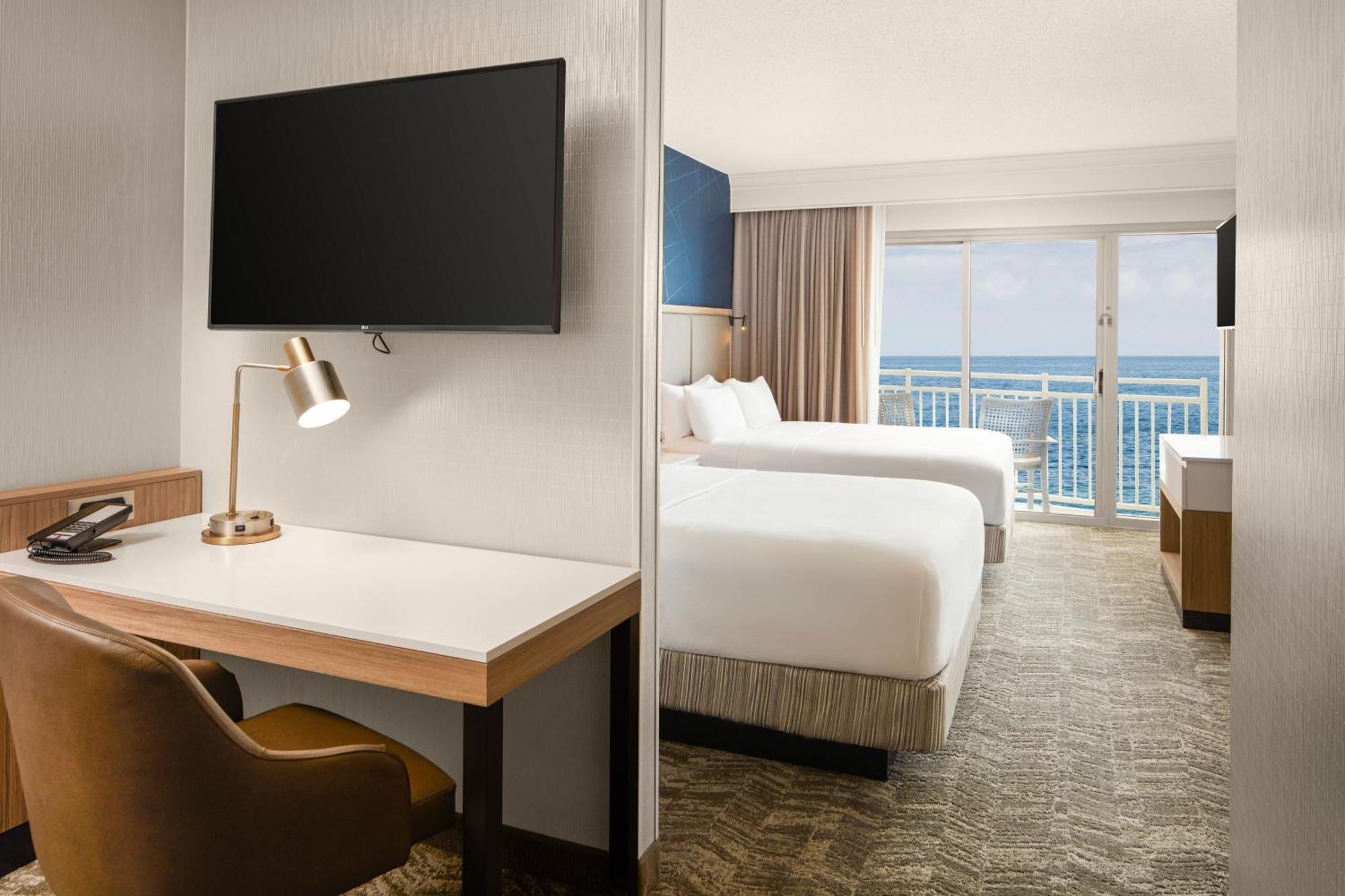 Springhill Suites By Marriott Virginia Beach Oceanfront Екстериор снимка