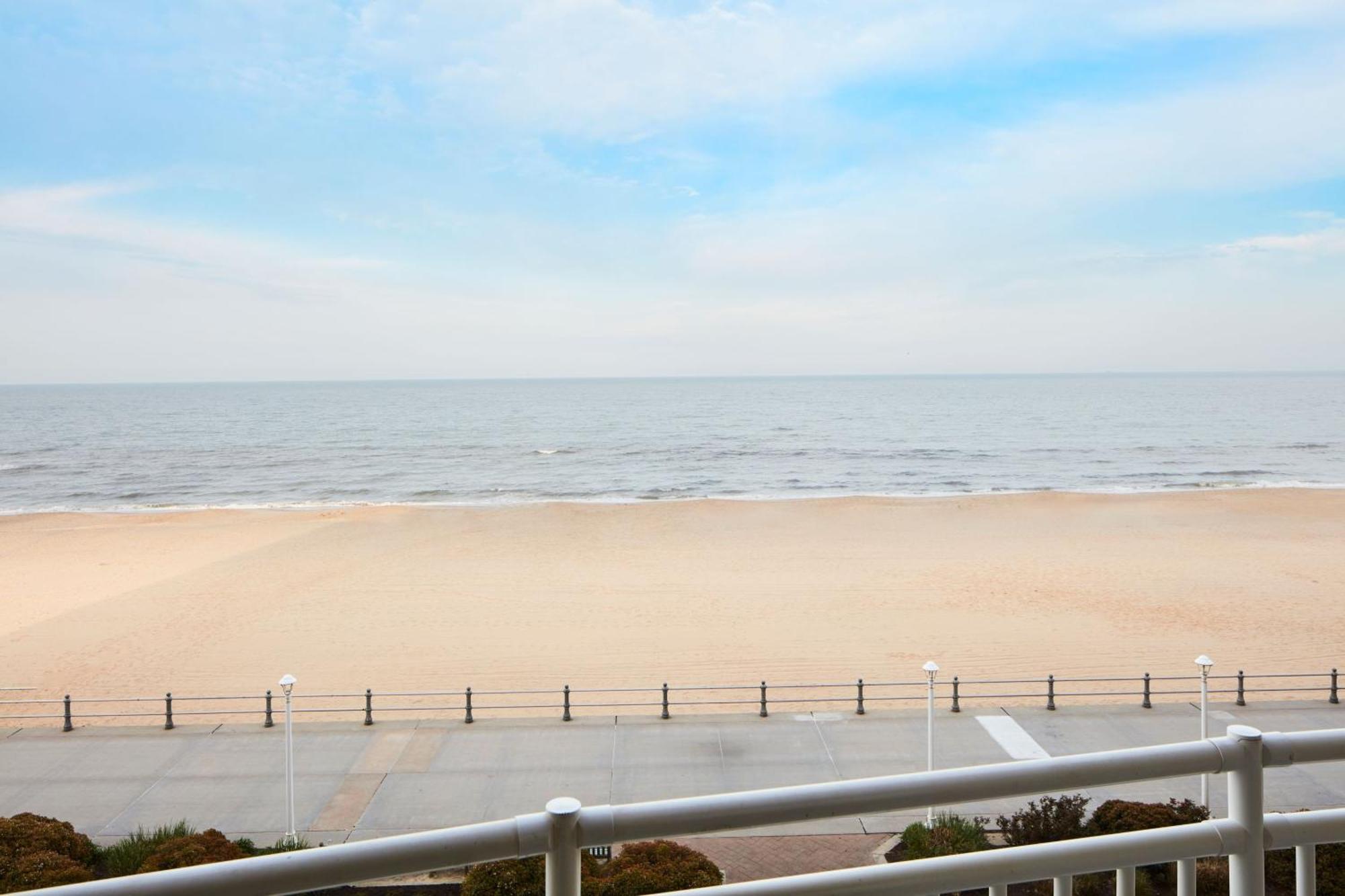 Springhill Suites By Marriott Virginia Beach Oceanfront Екстериор снимка